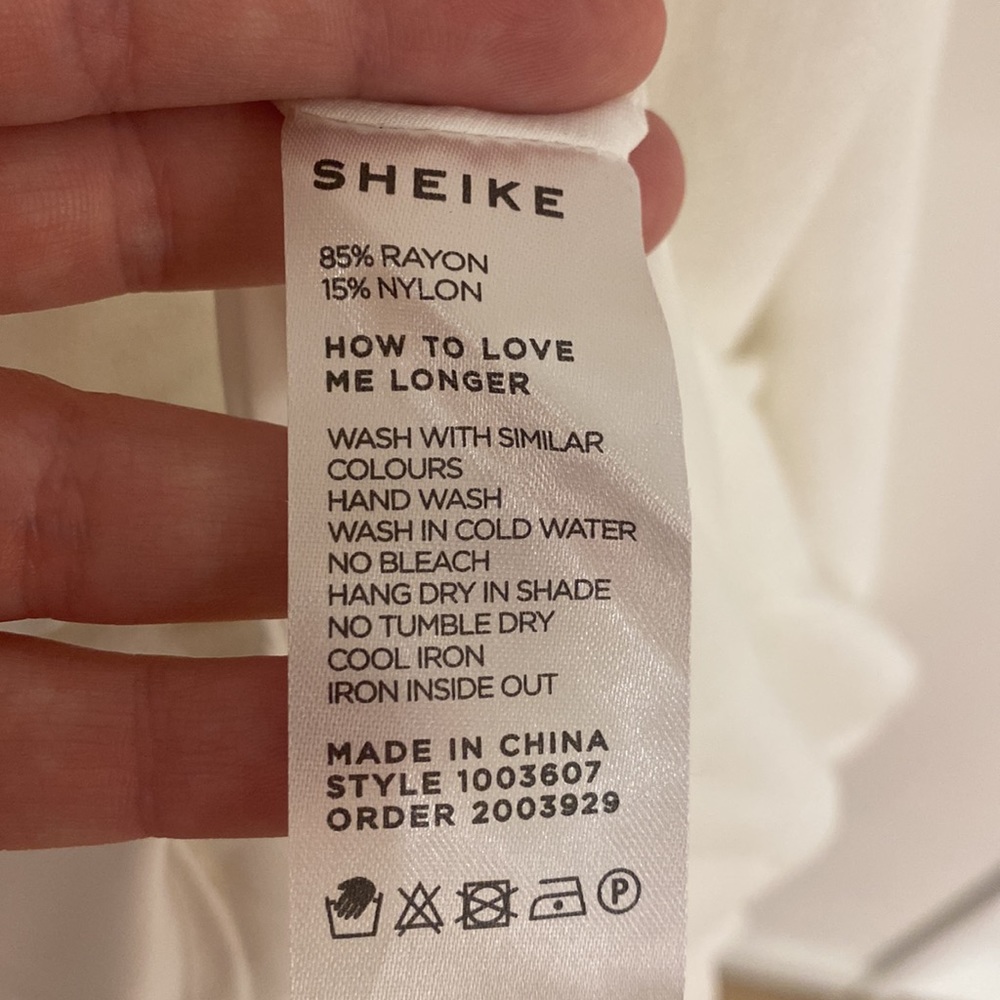 HOST PICK π€© Sheike Ivory dress size 16 side cut out detail NWT - Picture 9 of 9